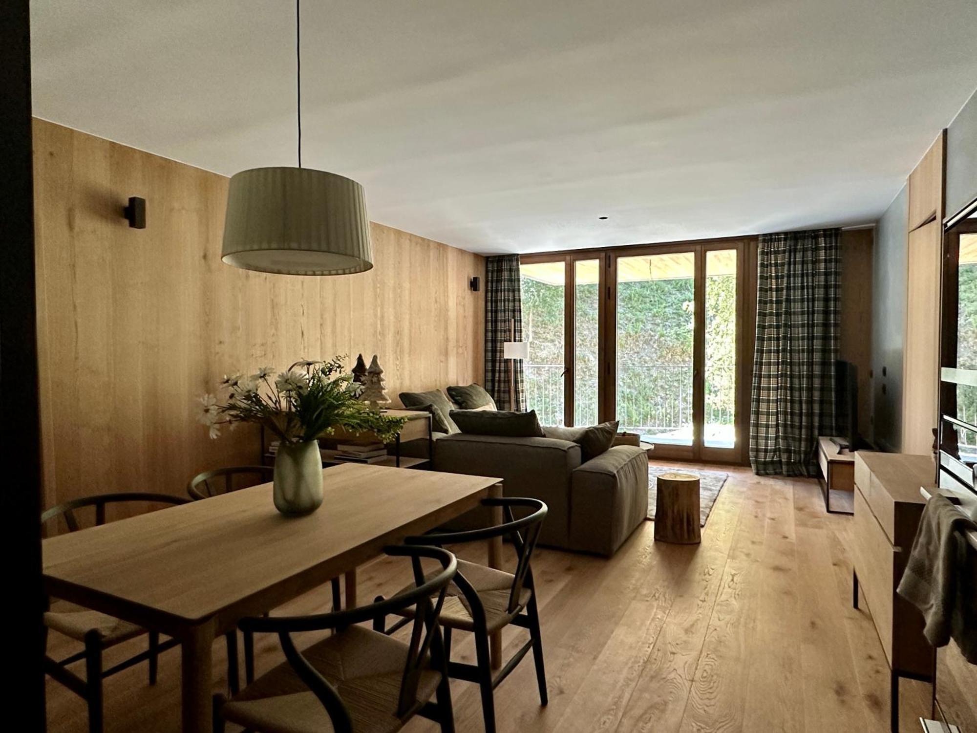 Isard Homes By Select Apartamento